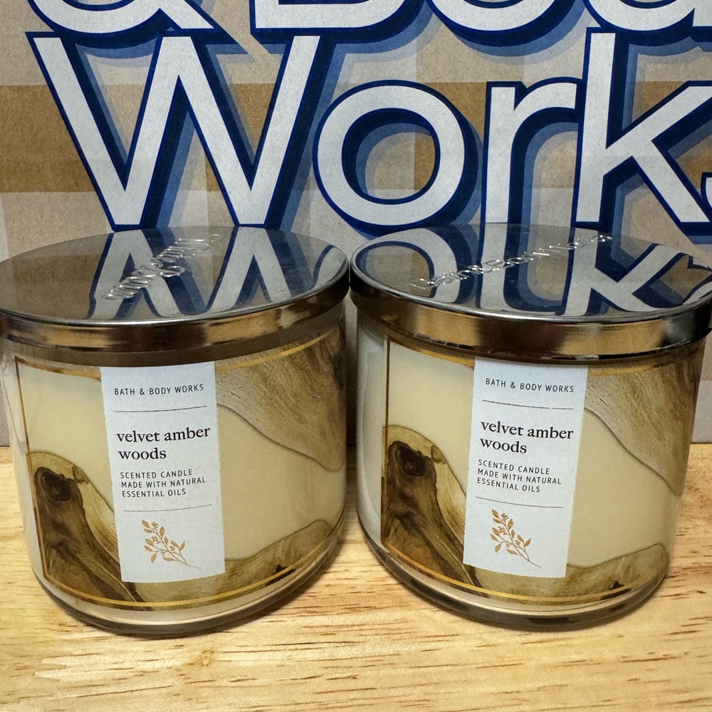 Bath & Body Works Velvet Amber Woods Candle